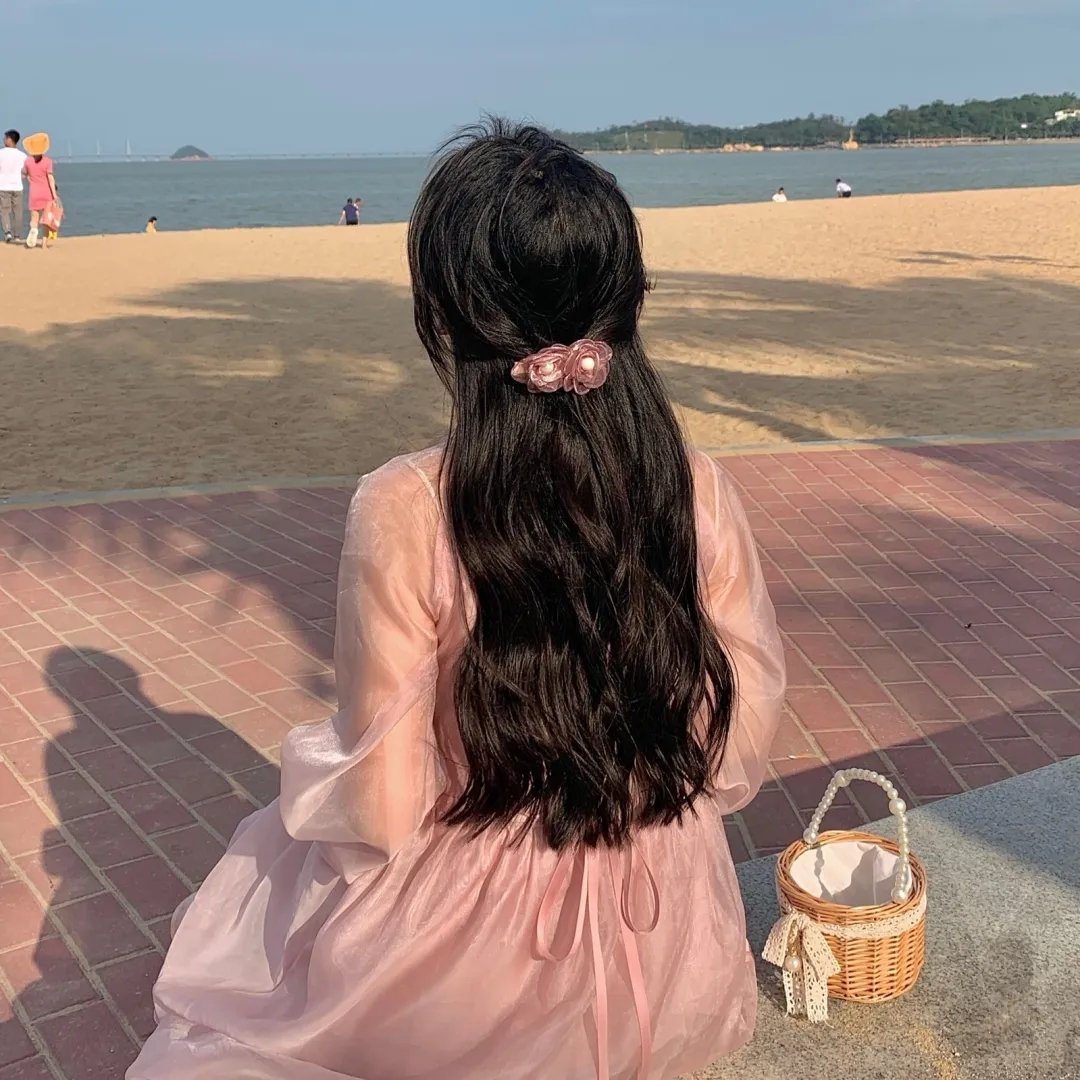 黑色达摩 海报
