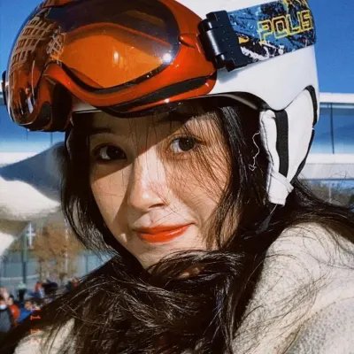 女孩罗塞玛莉 海报